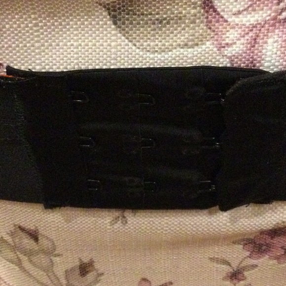 Reebok Black Sports Bra - Picture 12 of 16